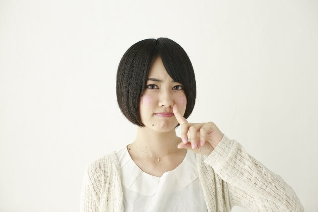 どうやったら団子鼻を小さくできるの?